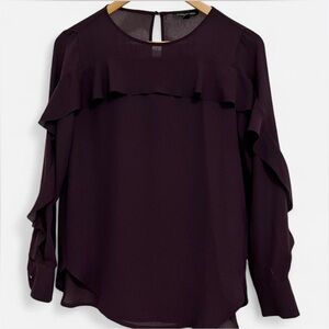Banana Republic Burgundy Wine blouse with ruffled sleeves. Petite P0